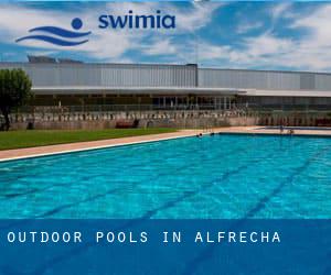 Outdoor Pools in Alfrecha