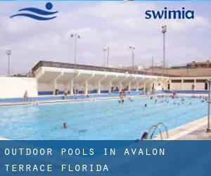 Outdoor Pools in Avalon Terrace (Florida)