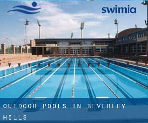 Outdoor Pools in Beverley Hills