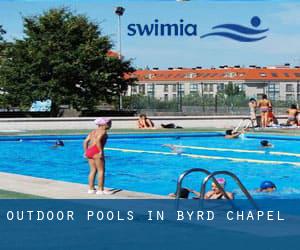 Outdoor Pools in Byrd Chapel