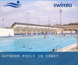 Outdoor Pools in Coney