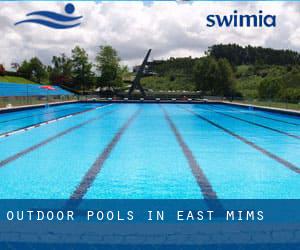 Outdoor Pools in East Mims