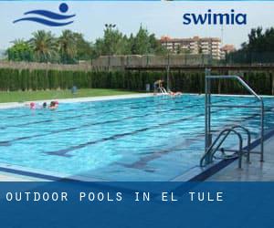 Outdoor Pools in El Tule