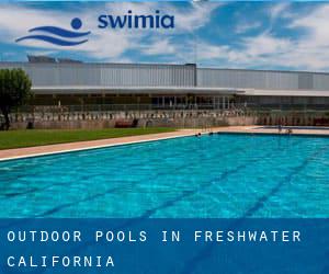 Outdoor Pools in Freshwater (California)