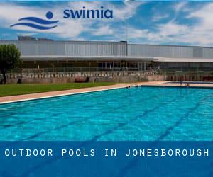 Outdoor Pools in Jonesborough