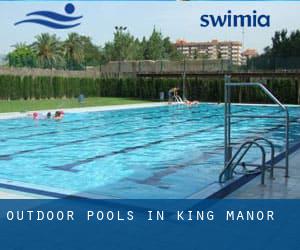 Outdoor Pools in King Manor