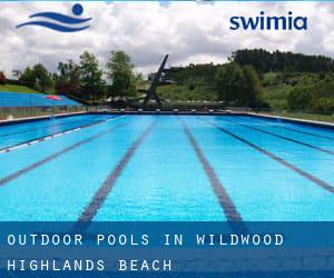 Outdoor Pools in Wildwood Highlands Beach